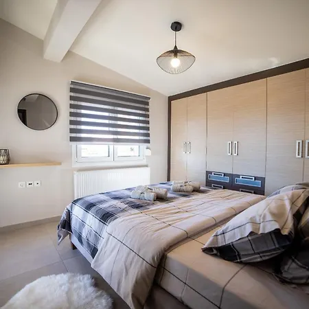 Rock State View - Unique Overlooking Meteora Flat Lejlighed