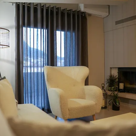 Apartment Rock State View - Unique Overlooking Meteora Flat