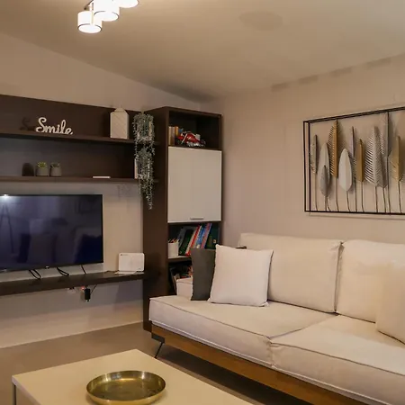 Apartment Rock State View - Unique Overlooking Meteora Flat Kalambaka