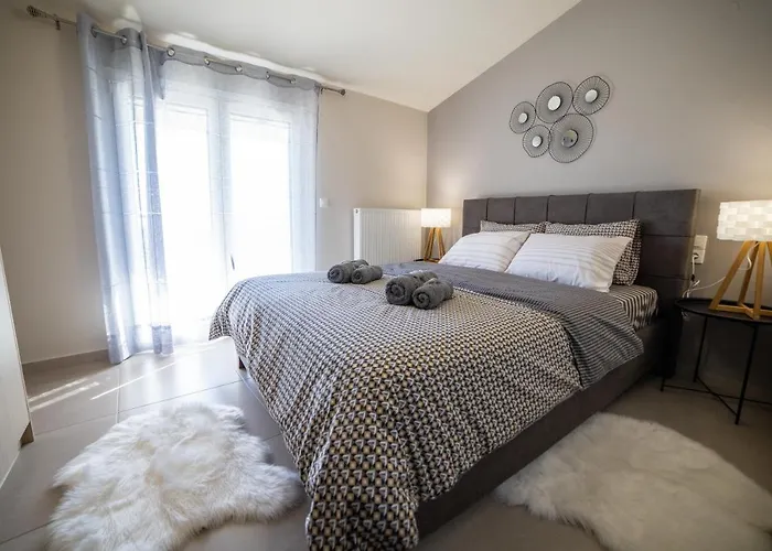 Rock State View - Unique Overlooking Meteora Flat Apartman